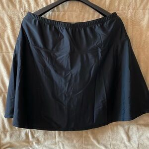 Black swim skirt - 18.5” hem.
